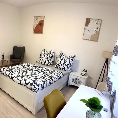 Schoenes In Einer 3er Wg Lägenhet *